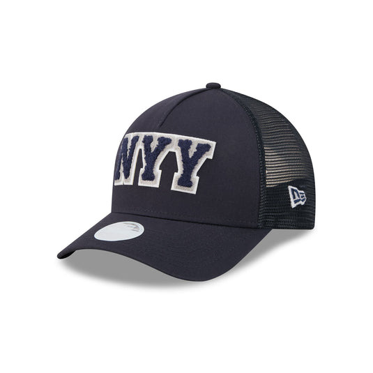 New York Yankees Scoreboard Women's 9FORTY M-Crown A-Frame Trucker Hat