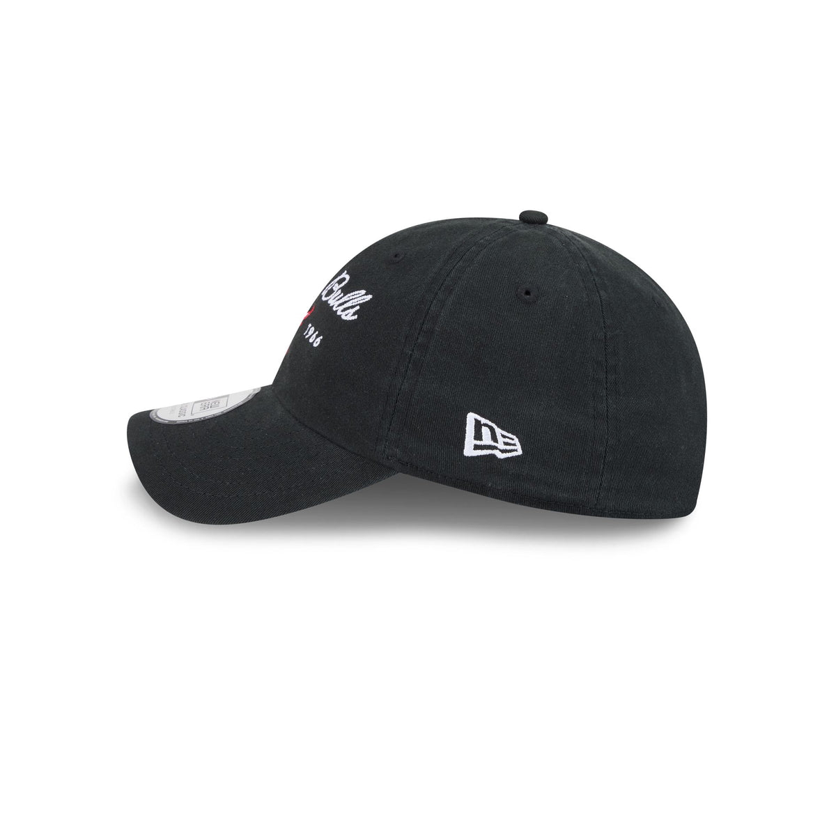 Chicago Bulls Script Wordmark Casual Classic Adjustable Hat