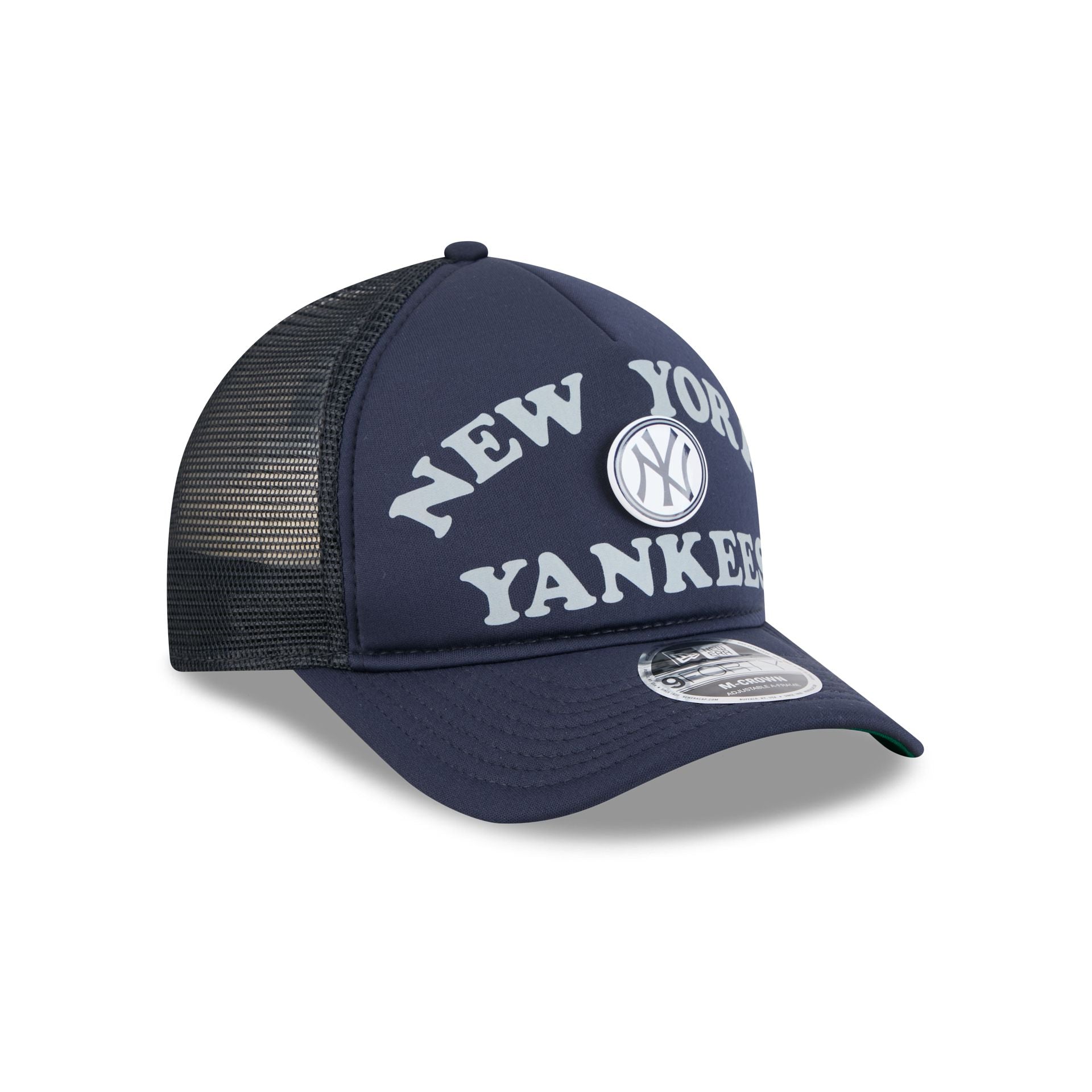 New York Yankees Button 9FORTY M-Crown A-Frame Trucker Hat
