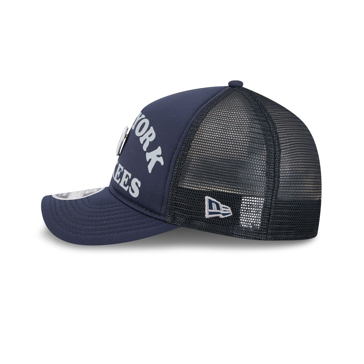 New York Yankees Button 9FORTY M-Crown A-Frame Trucker Hat