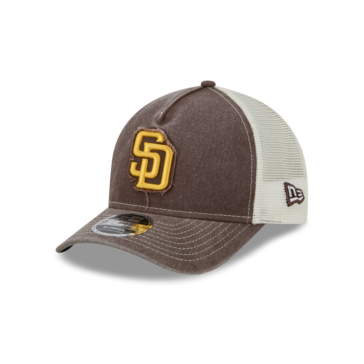 San Diego Padres Frayed Logo 9FORTY M-Crown A-Frame Trucker Hat