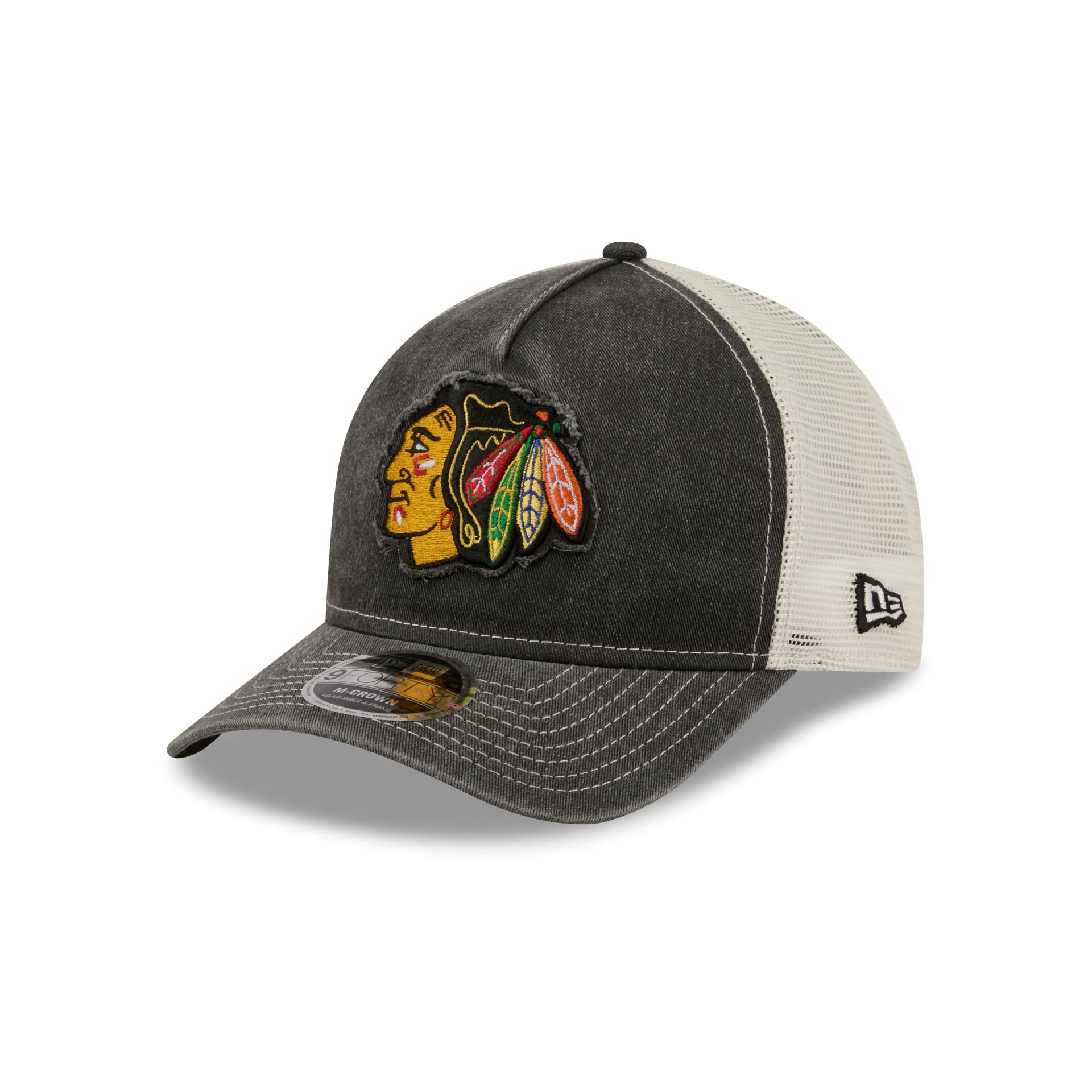 Chicago Blackhawks Frayed Logo 9FORTY M-Crown A-Frame Trucker Hat