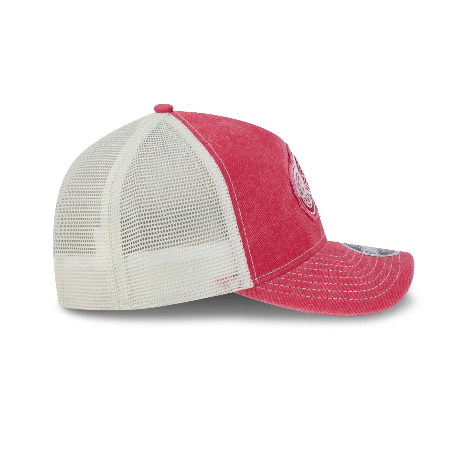 Detroit Red Wings Frayed Logo 9FORTY M-Crown A-Frame Trucker Hat
