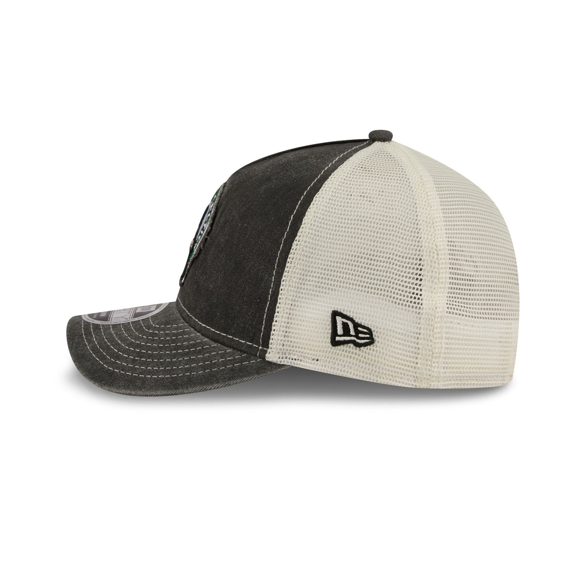 Boston Celtics Frayed Logo 9FORTY M-Crown A-Frame Trucker Hat