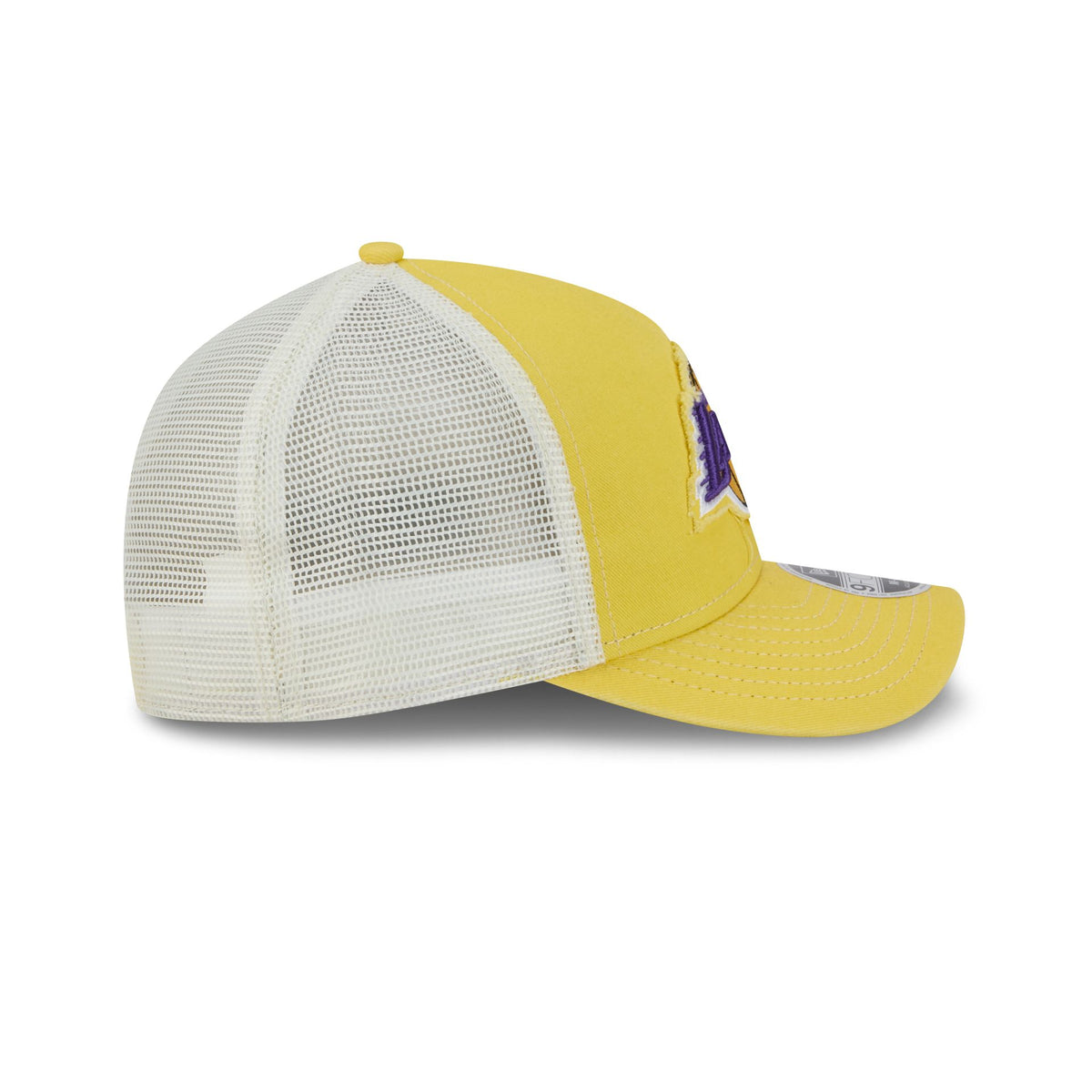 Los Angeles Lakers Frayed Logo 9FORTY M-Crown A-Frame Trucker Hat