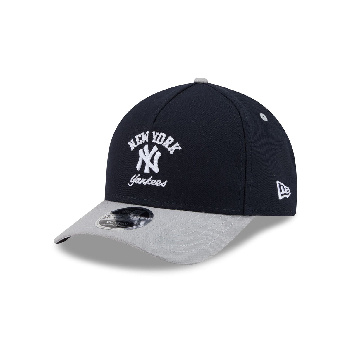 New York Yankees Arched Graphic 9FORTY M-Crown A-Frame Snapback Hat
