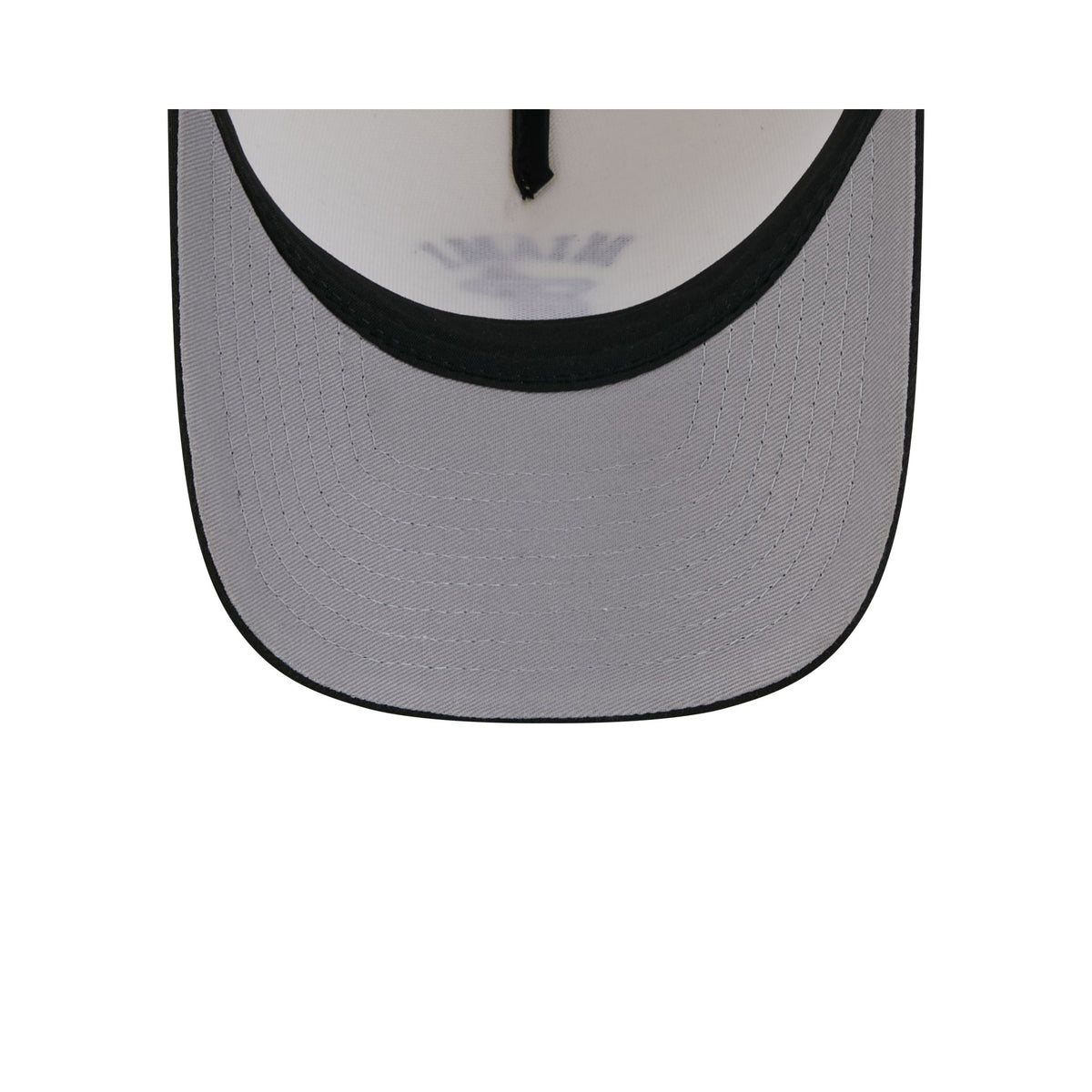 Miami Heat Arched Graphic Chrome White 9FORTY M-Crown A-Frame Snapback Hat