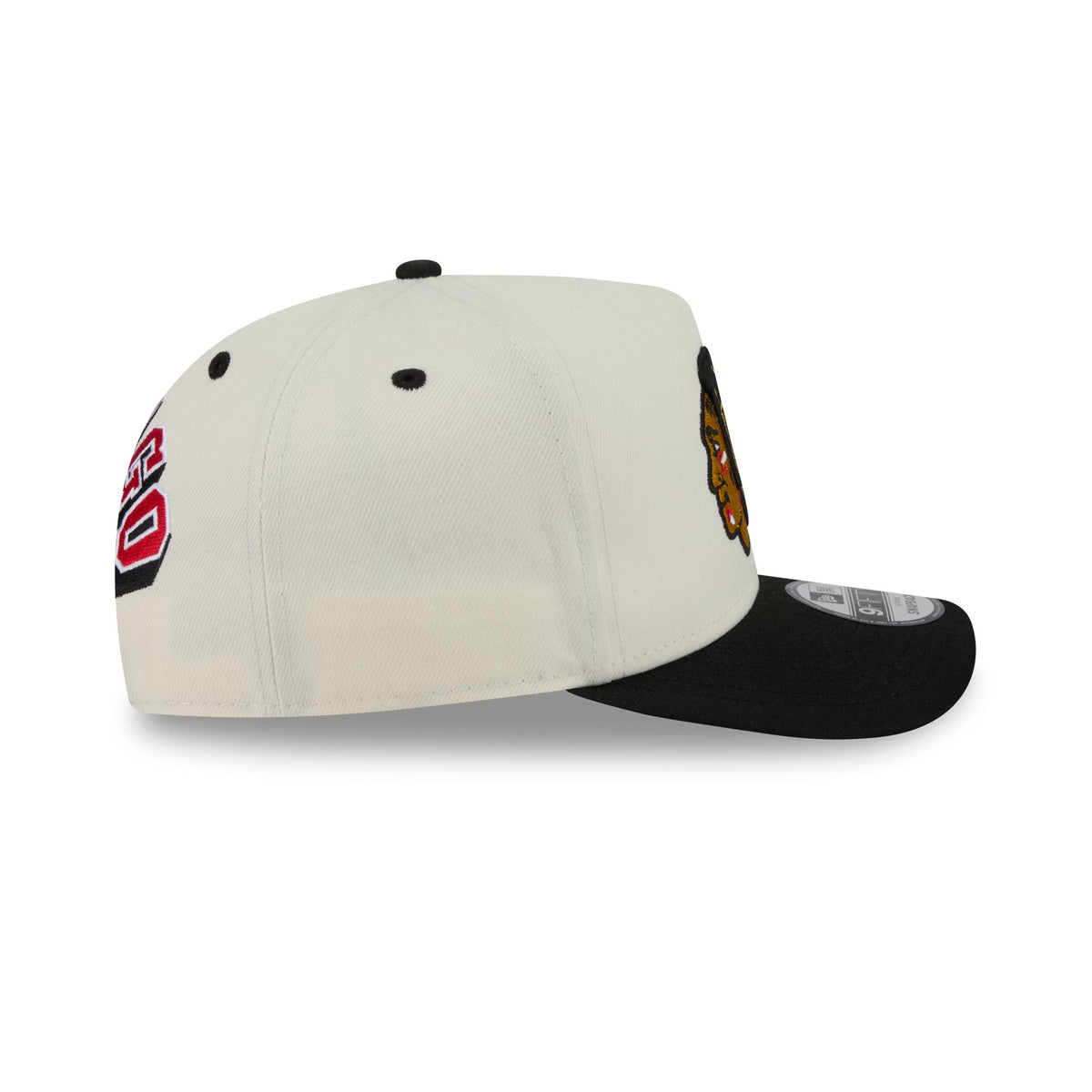 Chicago Blackhawks Statement Back Chrome White 9FIFTY A-Frame Snapback Hat