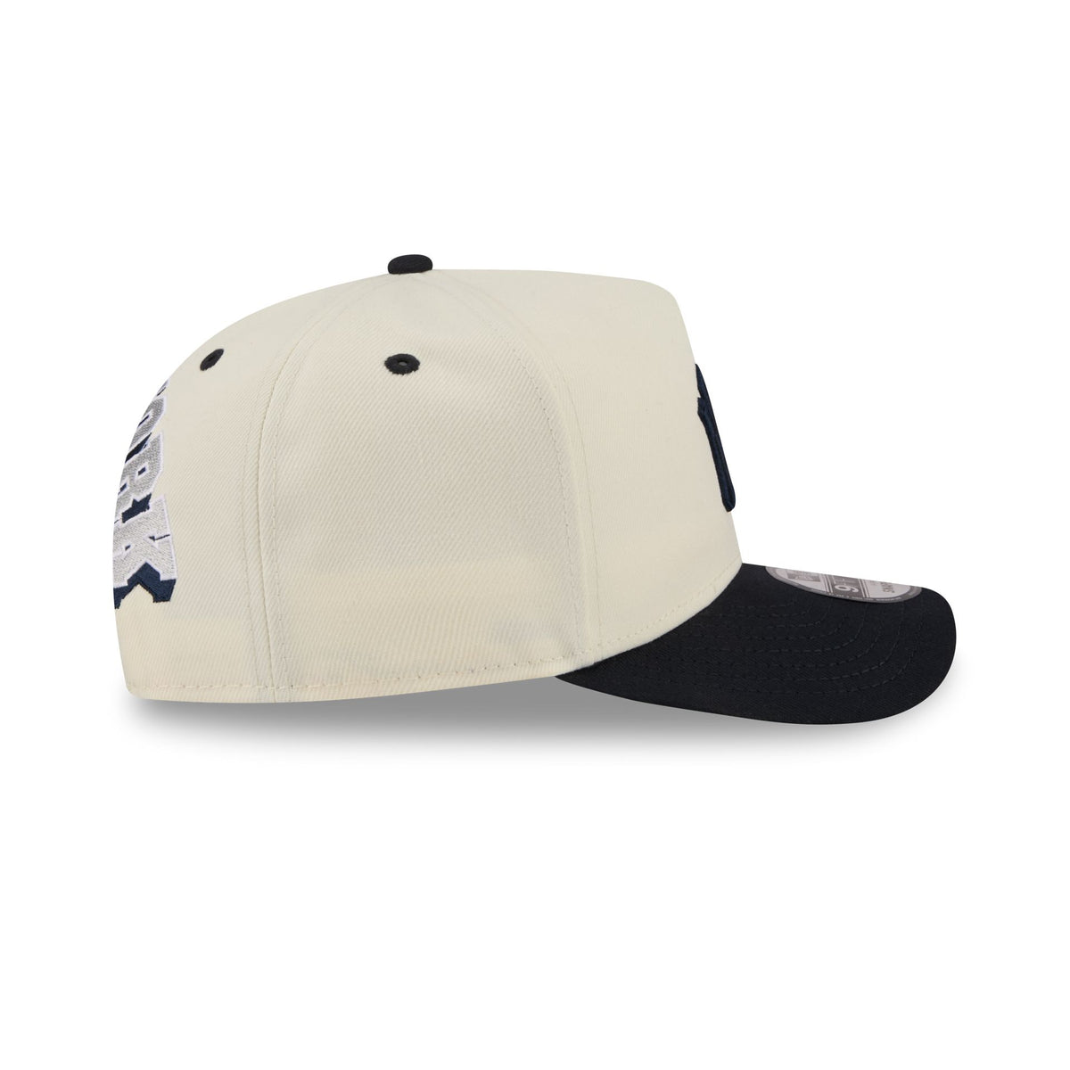 New York Yankees Statement Back Chrome White 9FIFTY A-Frame Snapback Hat