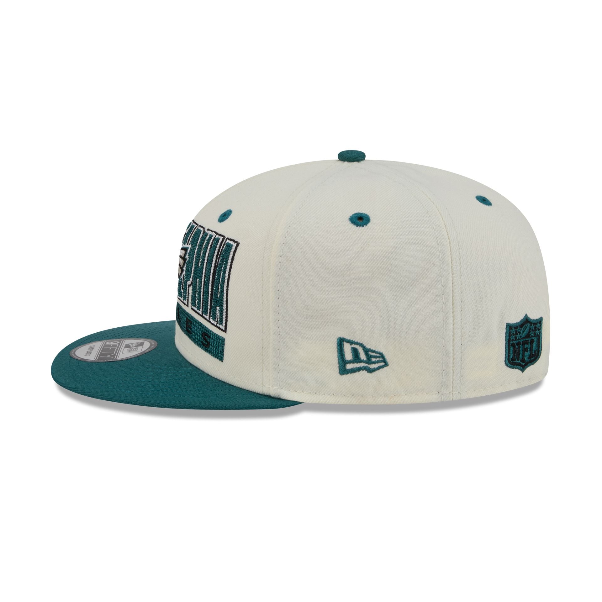 Philadelphia Eagles Classic Stacked Chrome 9FIFTY Snapback Hat