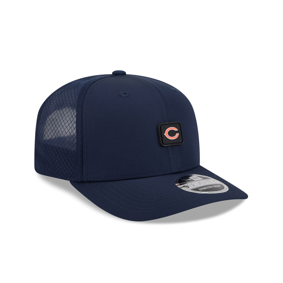 Chicago Bears Mini Badge 9SEVENTY Trucker Hat