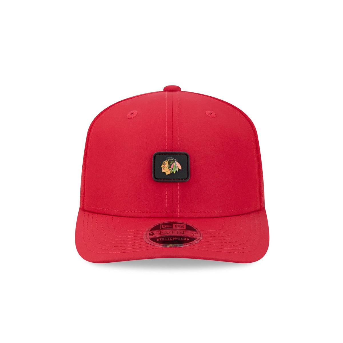 Chicago Blackhawks Mini Badge 9SEVENTY Trucker Hat
