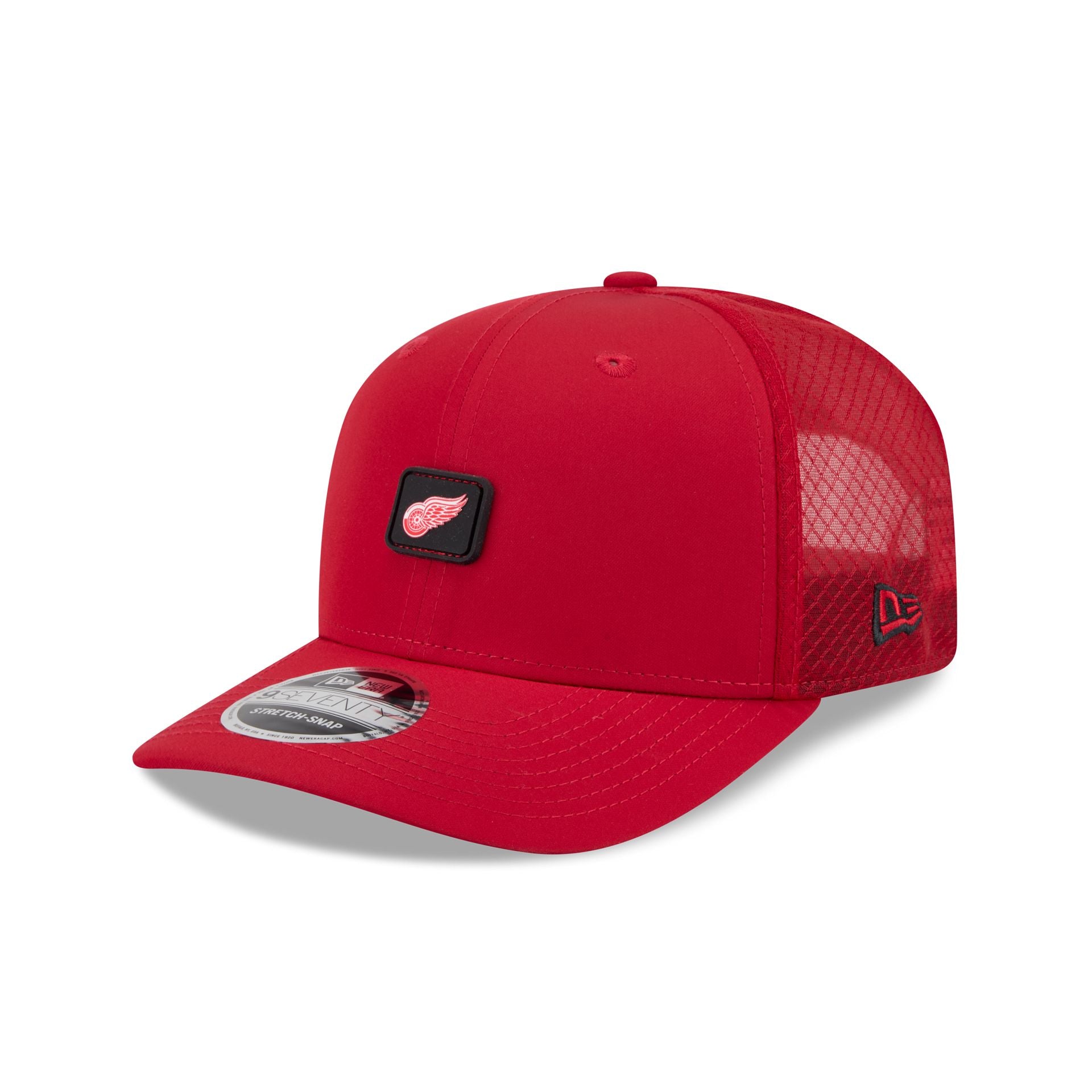 Detroit Red Wings Mini Badge 9SEVENTY Trucker Hat