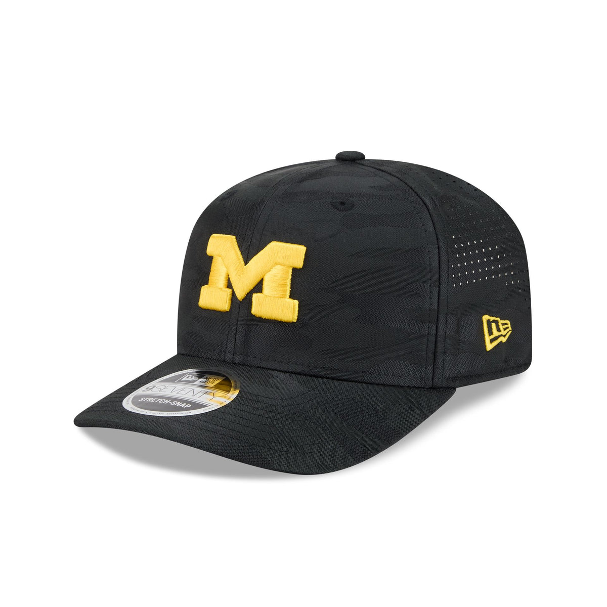 Michigan Wolverines Black Camo Performance 9SEVENTY Stretch-Snap Hat