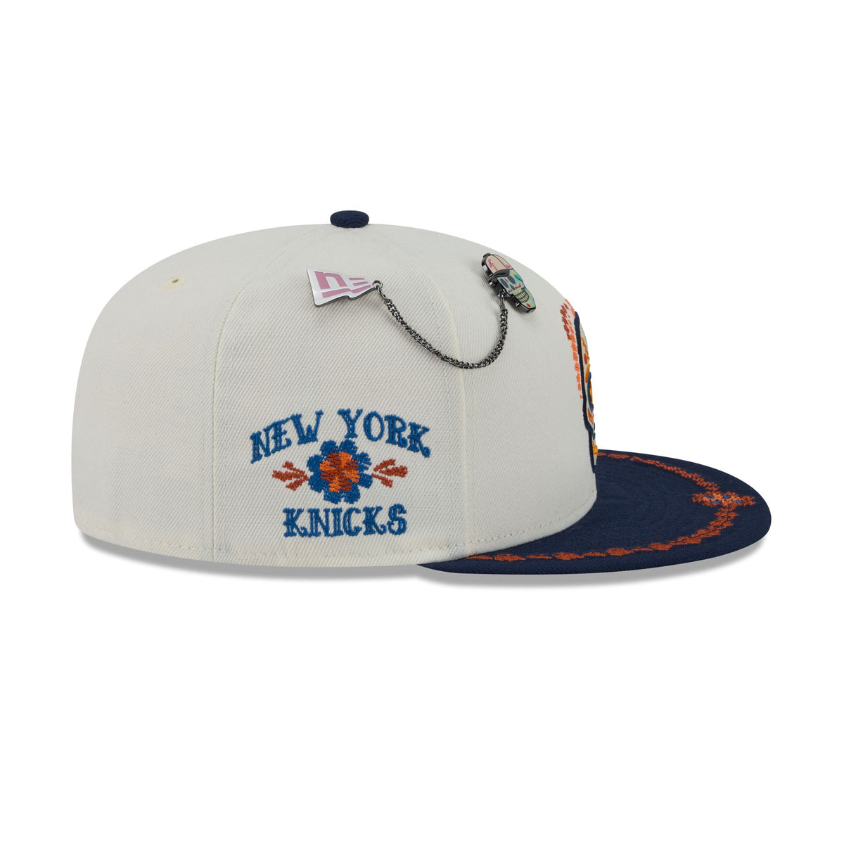 New York Knicks Day of the Dead Chrome White 59FIFTY Fitted Hat