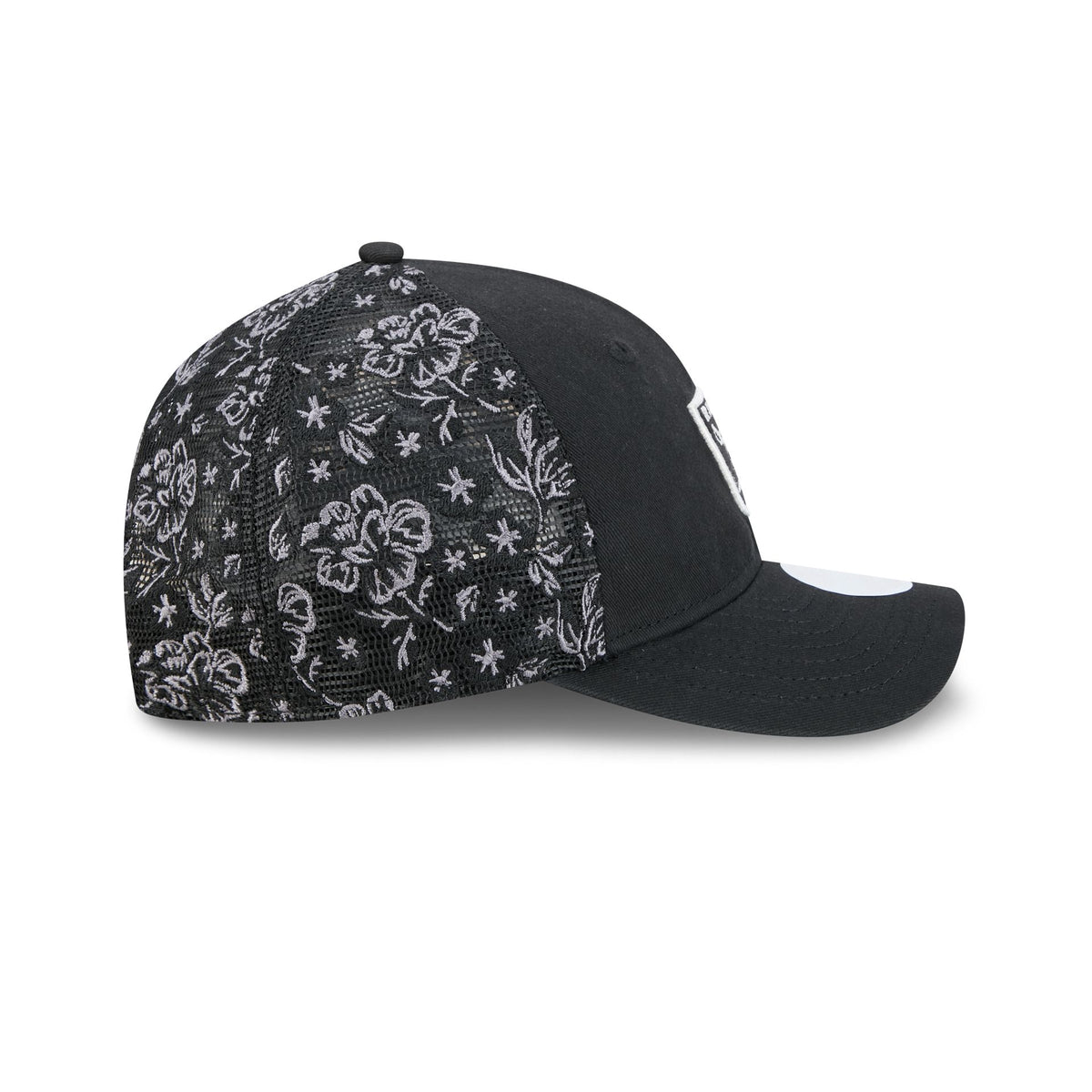 Las Vegas Raiders Floral Mesh Women's 9FORTY M-Crown Trucker Hat