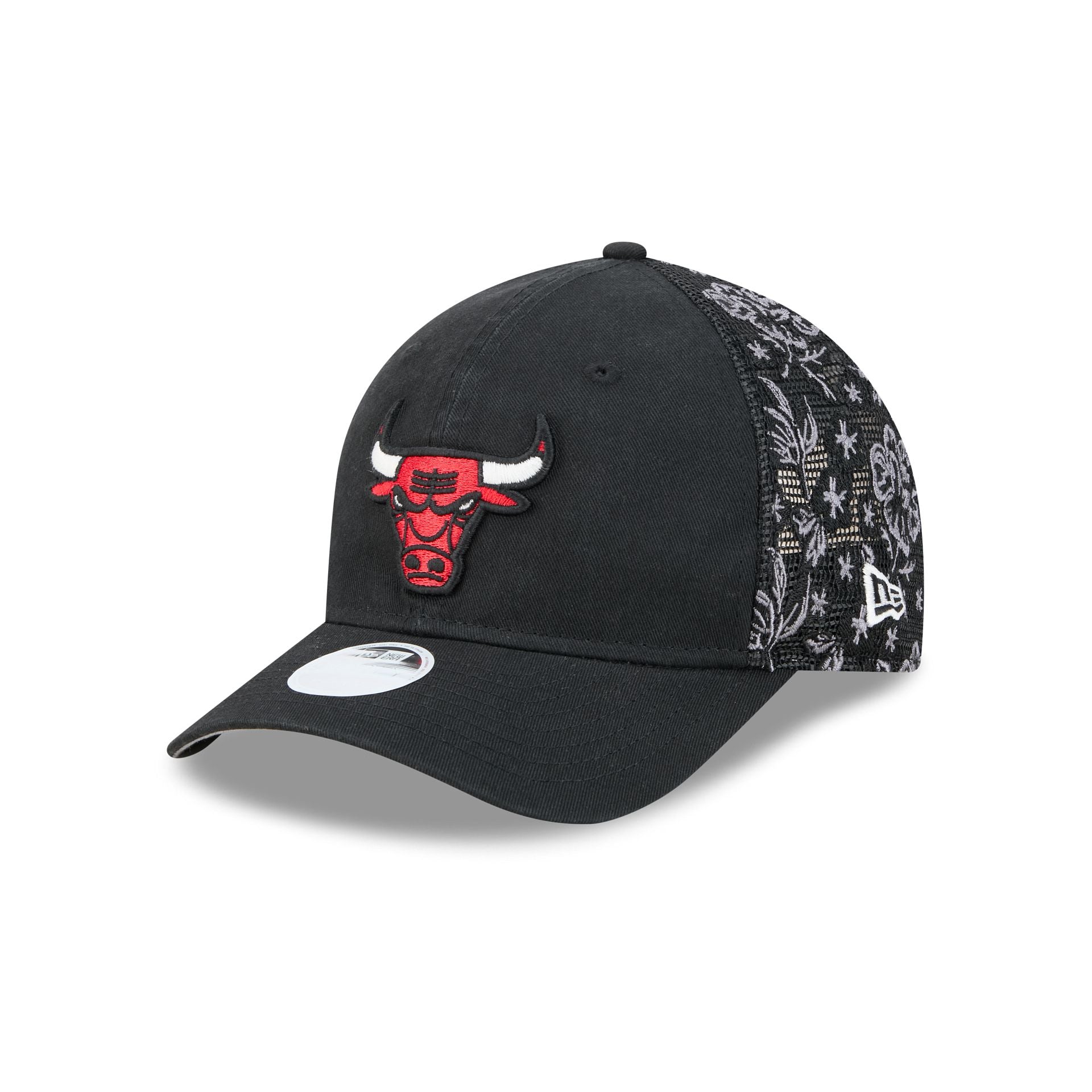 Chicago Bulls Floral Mesh Women's 9FORTY M-Crown Trucker Hat