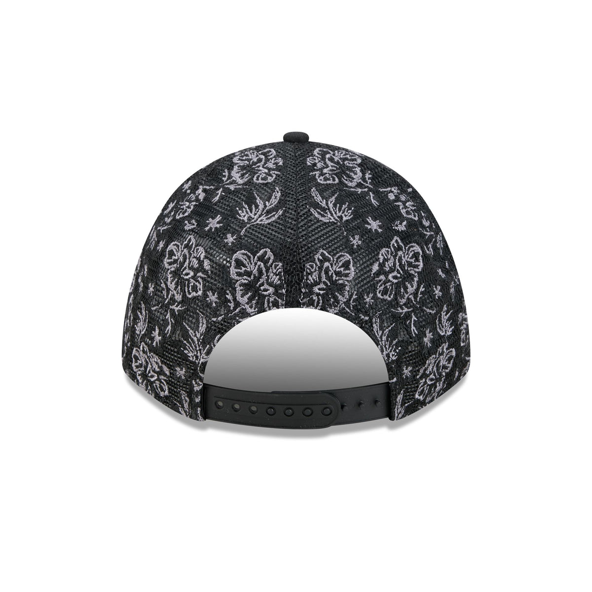 Chicago Bulls Floral Mesh Women's 9FORTY M-Crown Trucker Hat