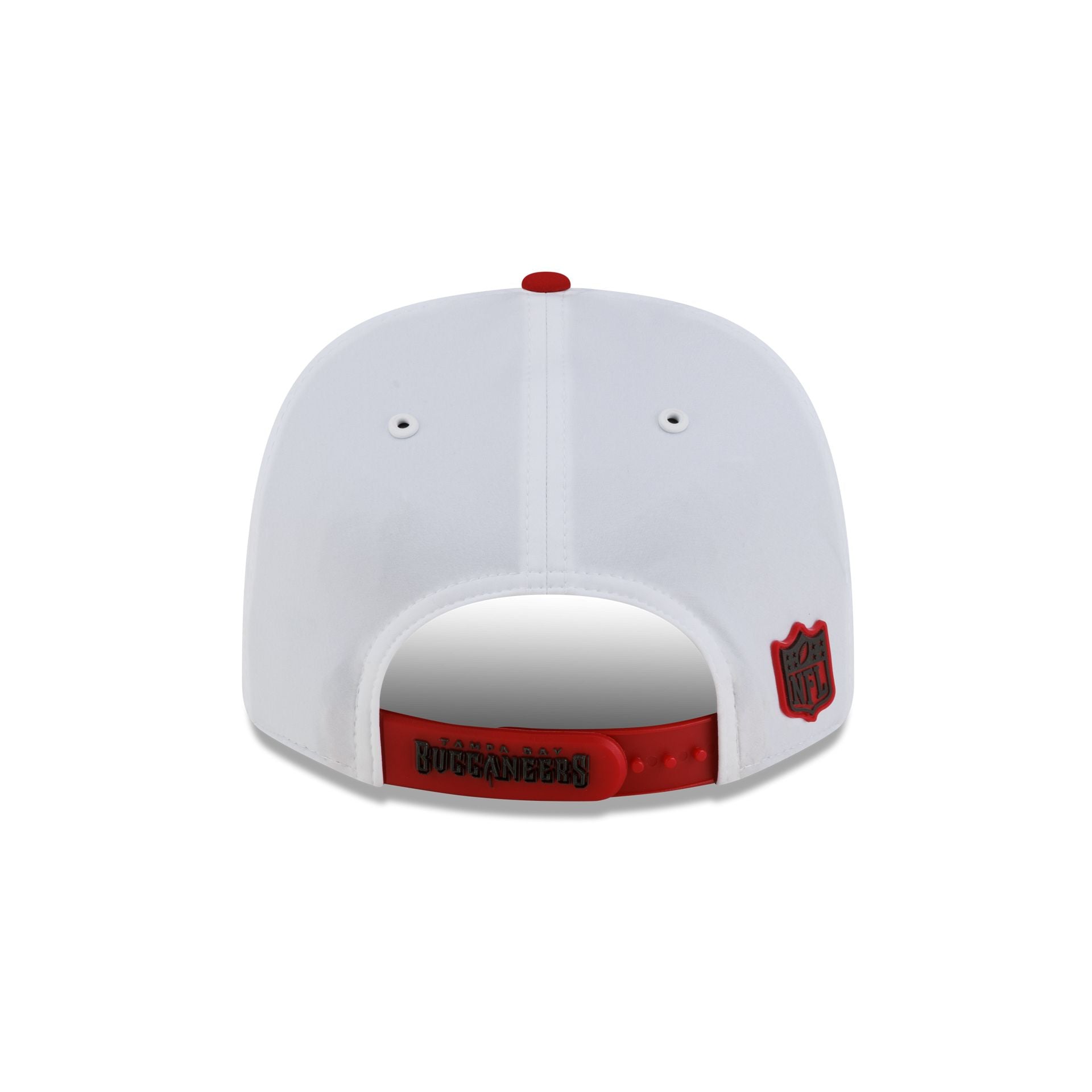 Tampa Bay Buccaneers 2026 Sideline White 9SEVENTY Stretch-Snap Hat
