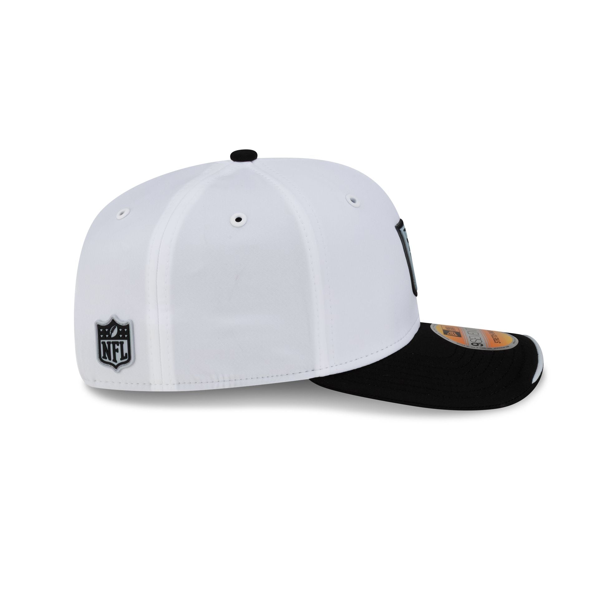 Las Vegas Raiders 2026 Sideline White 9SEVENTY Stretch-Snap Hat
