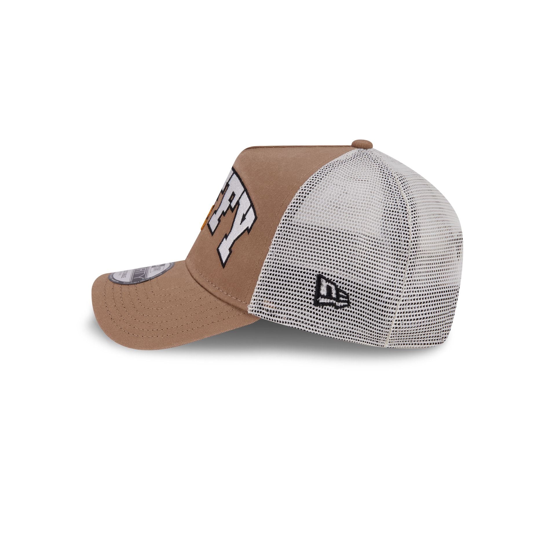 Looney Tunes Daffy Duck 9FORTY A-Frame Trucker Hat
