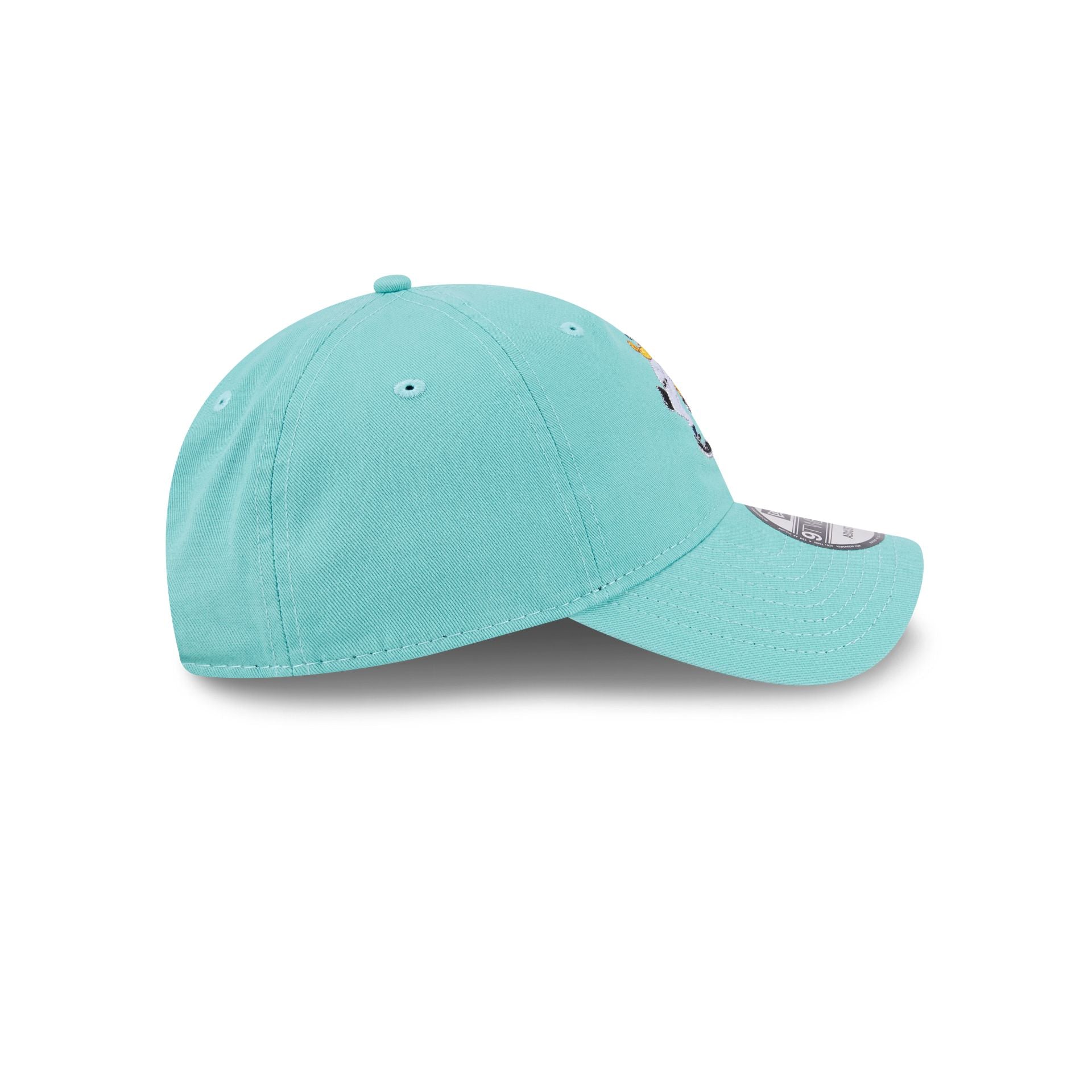 Looney Tunes Daffy Duck Pitch 9TWENTY Adjustable Hat
