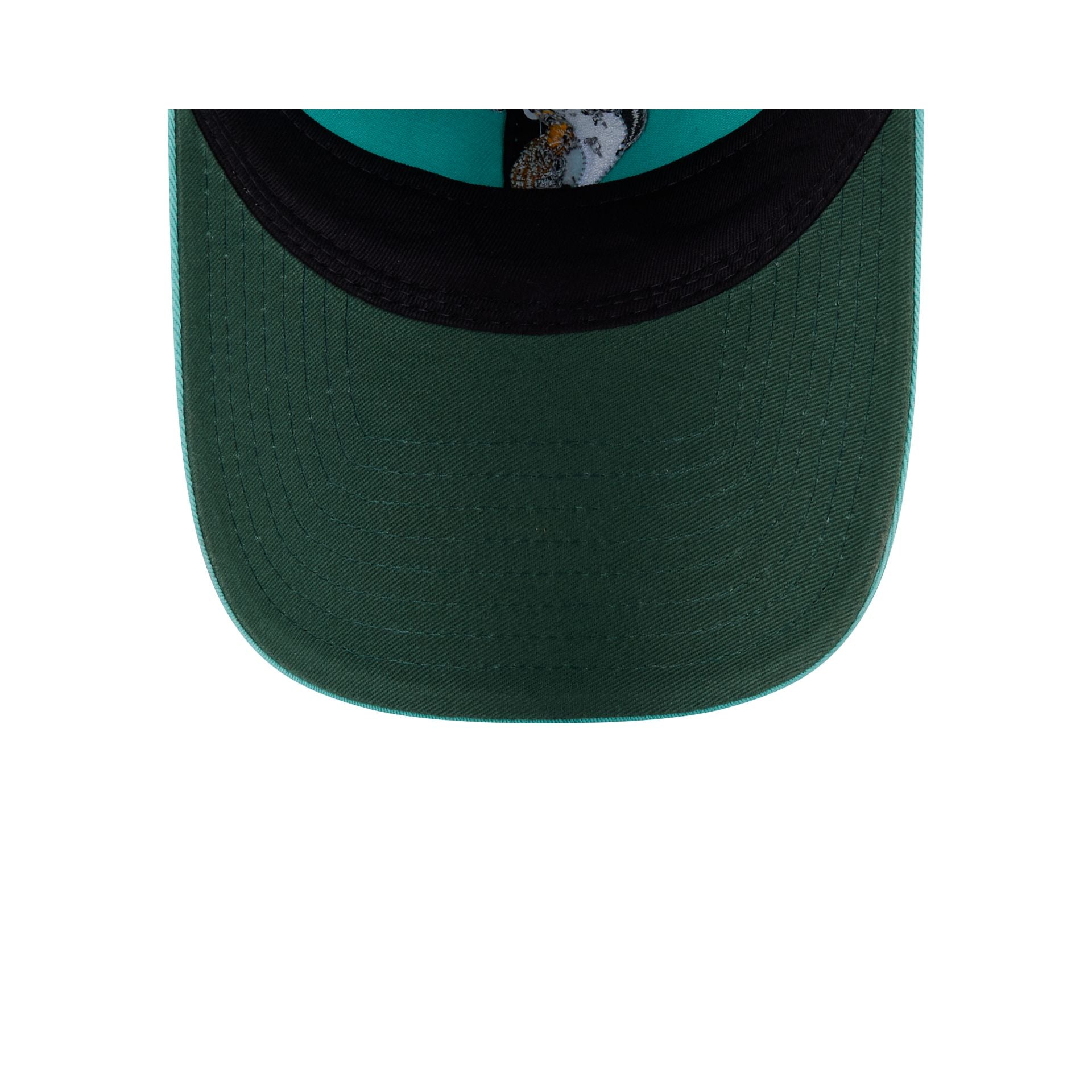 Looney Tunes Daffy Duck Pitch 9TWENTY Adjustable Hat