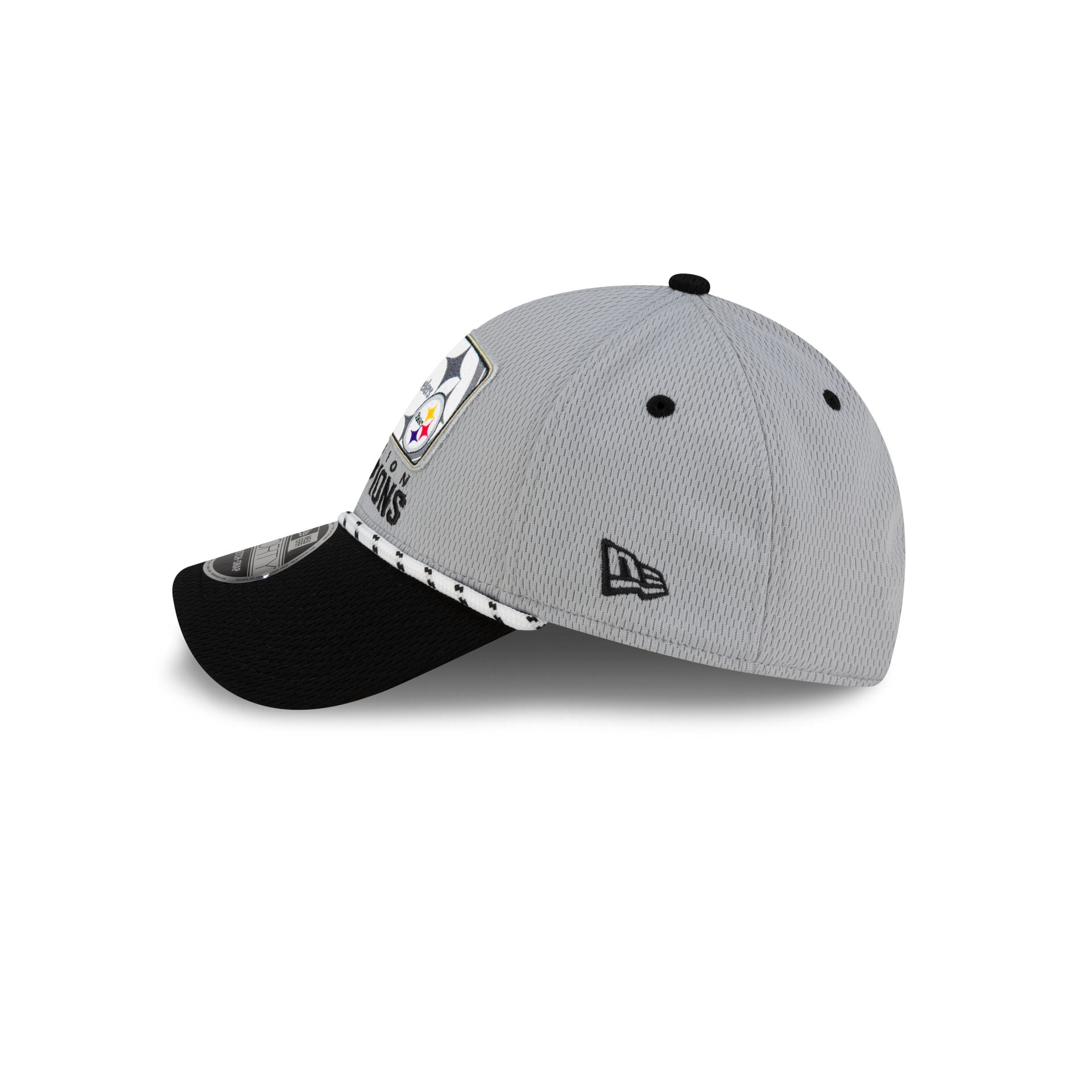 Pittsburgh Steelers 2025 Division Champion Locker Room 9FORTY Stretch-Snap Hat