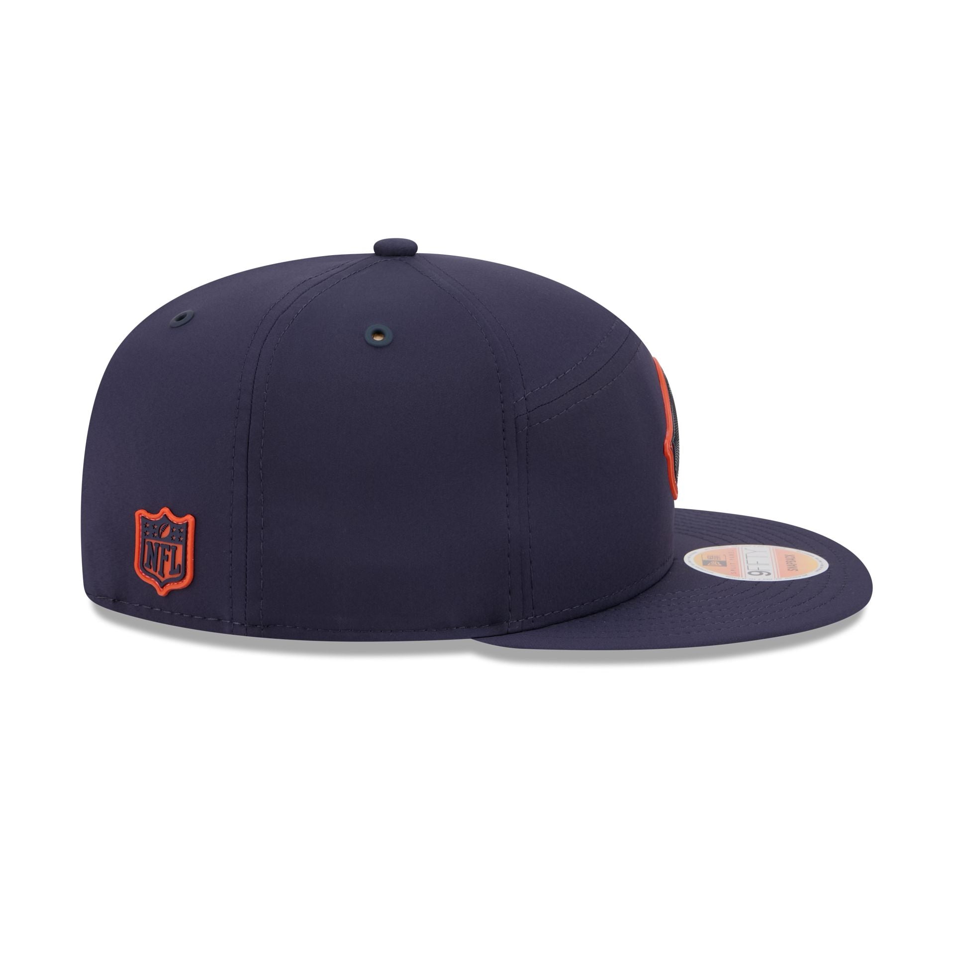 Chicago Bears 2026 Sideline Split Panel 9FIFTY Snapback Hat