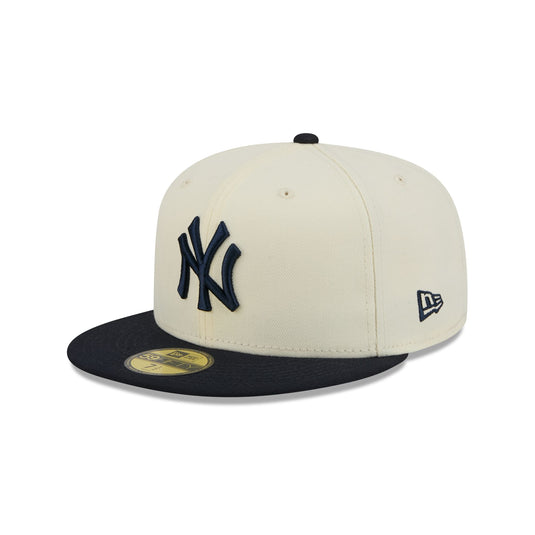 New York Yankees Chrome White Basic 59FIFTY Fitted Hat - New Era Cap