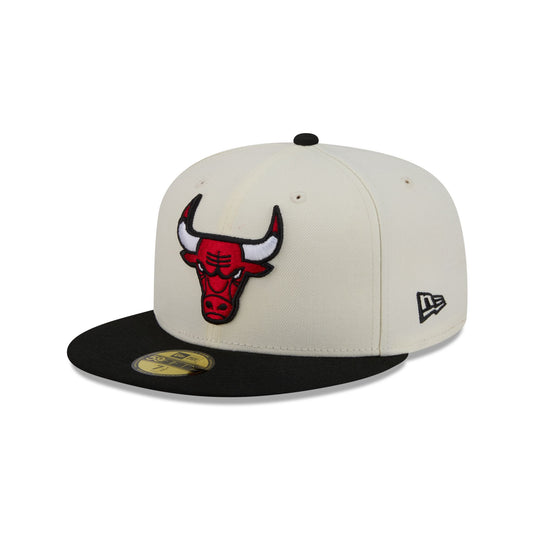 Chicago Bulls Chrome White Basic 59FIFTY Fitted Hat - New Era Cap