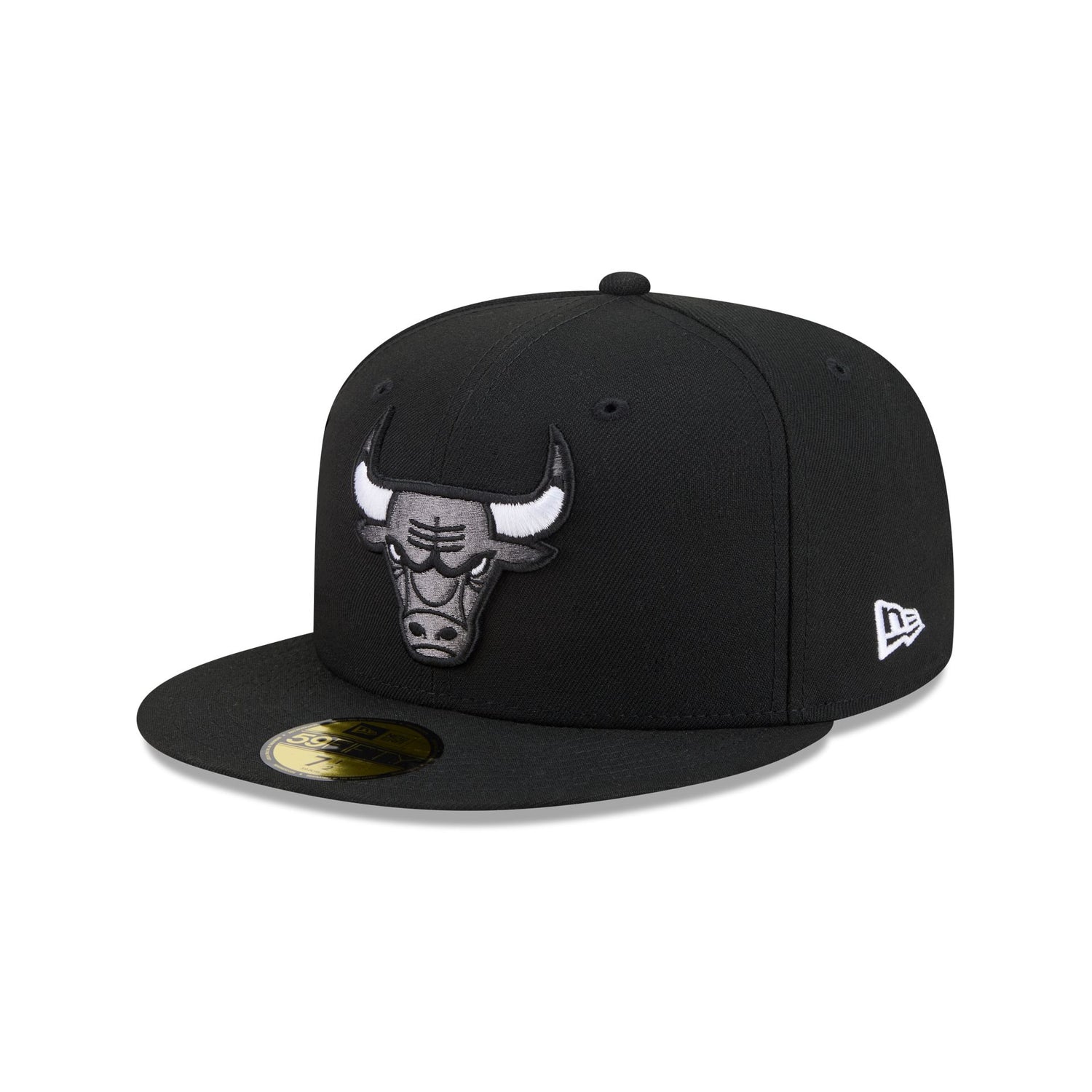 Chicago Bulls Black and White Basic 59FIFTY Fitted Hat