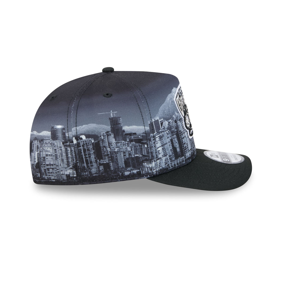 Vancouver Grizzlies Hardwood Classics Midnight Cityscape 9FIFTY A-Frame Snapback Hat