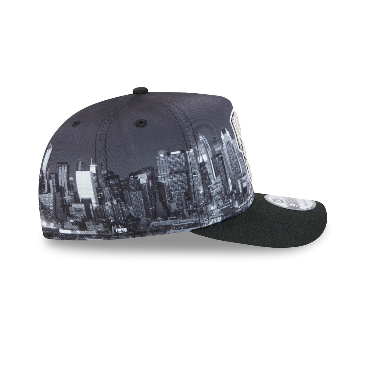 New York Knicks Hardwood Classics Midnight Cityscape 9FIFTY A-Frame Snapback Hat