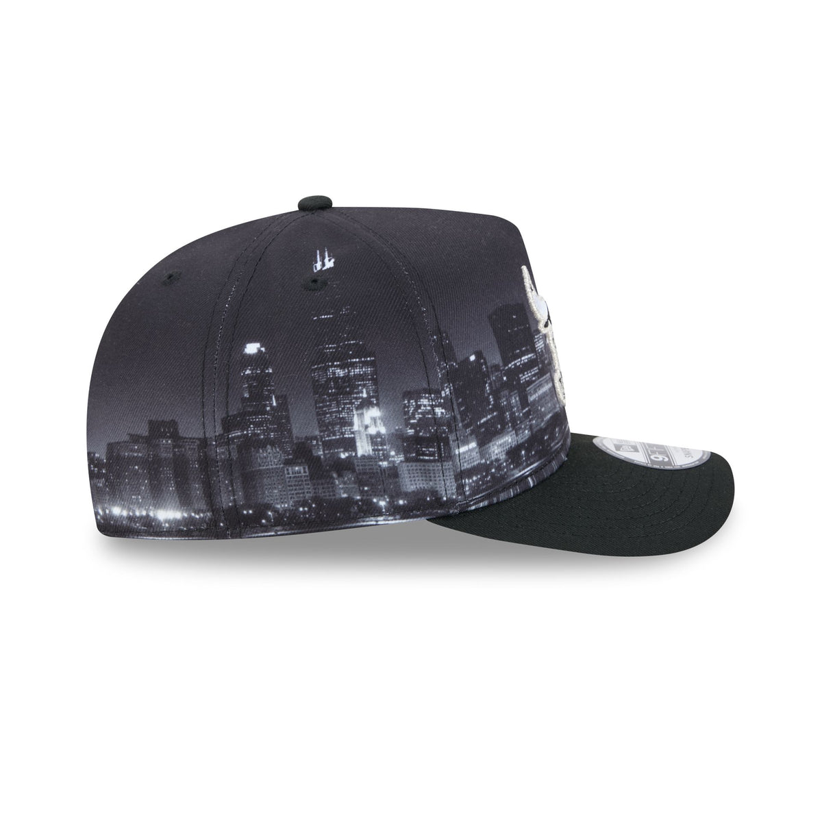 Chicago Bulls Hardwood Classics Midnight Cityscape 9FIFTY A-Frame Snapback Hat