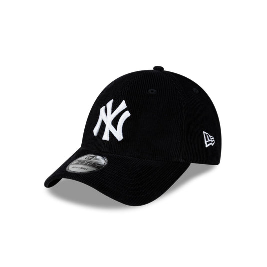 New York Yankees Black Corduroy 9FORTY Snapback Hat