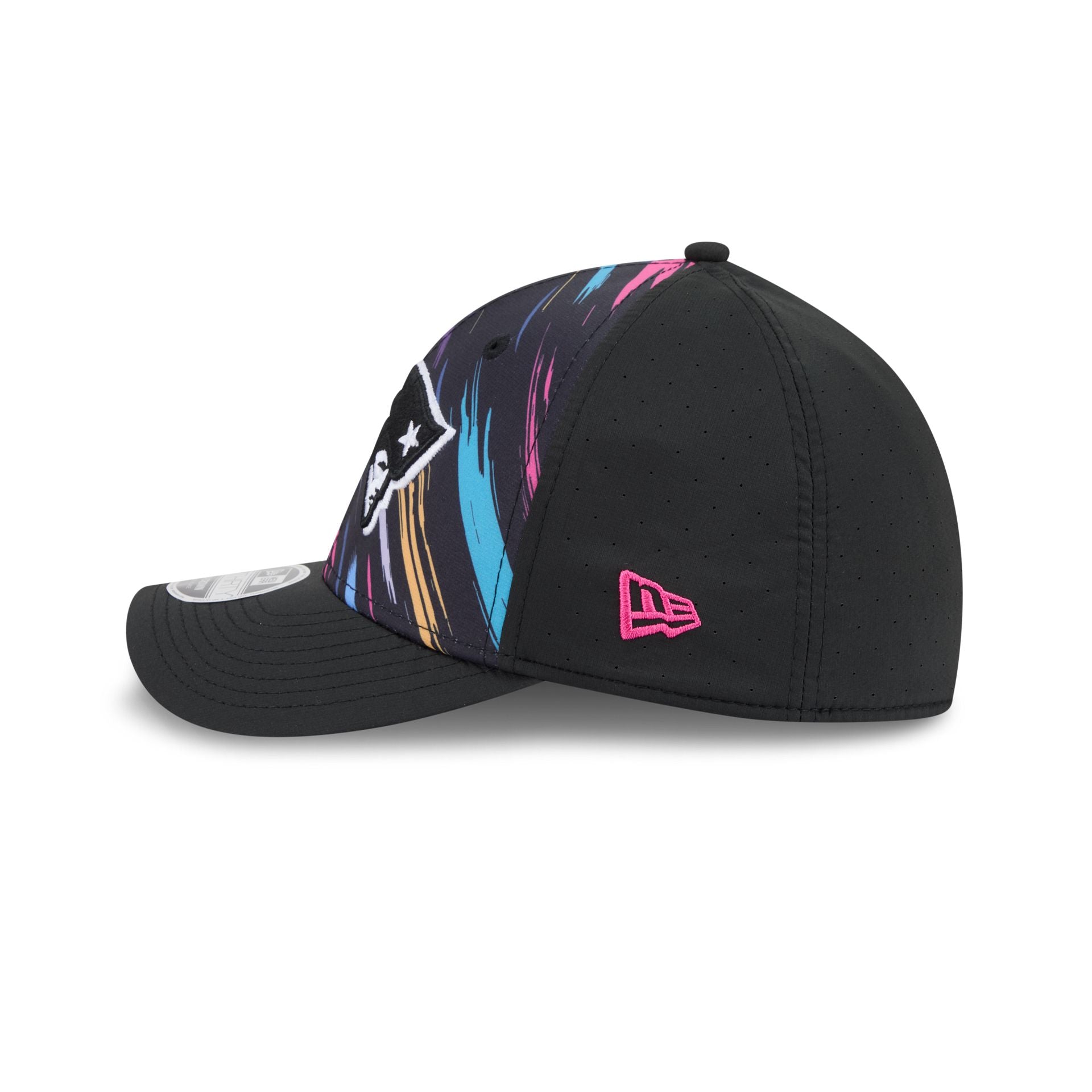 New England Patriots 2026 Crucial Catch 39THIRTY M-Crown Stretch Fit Hat