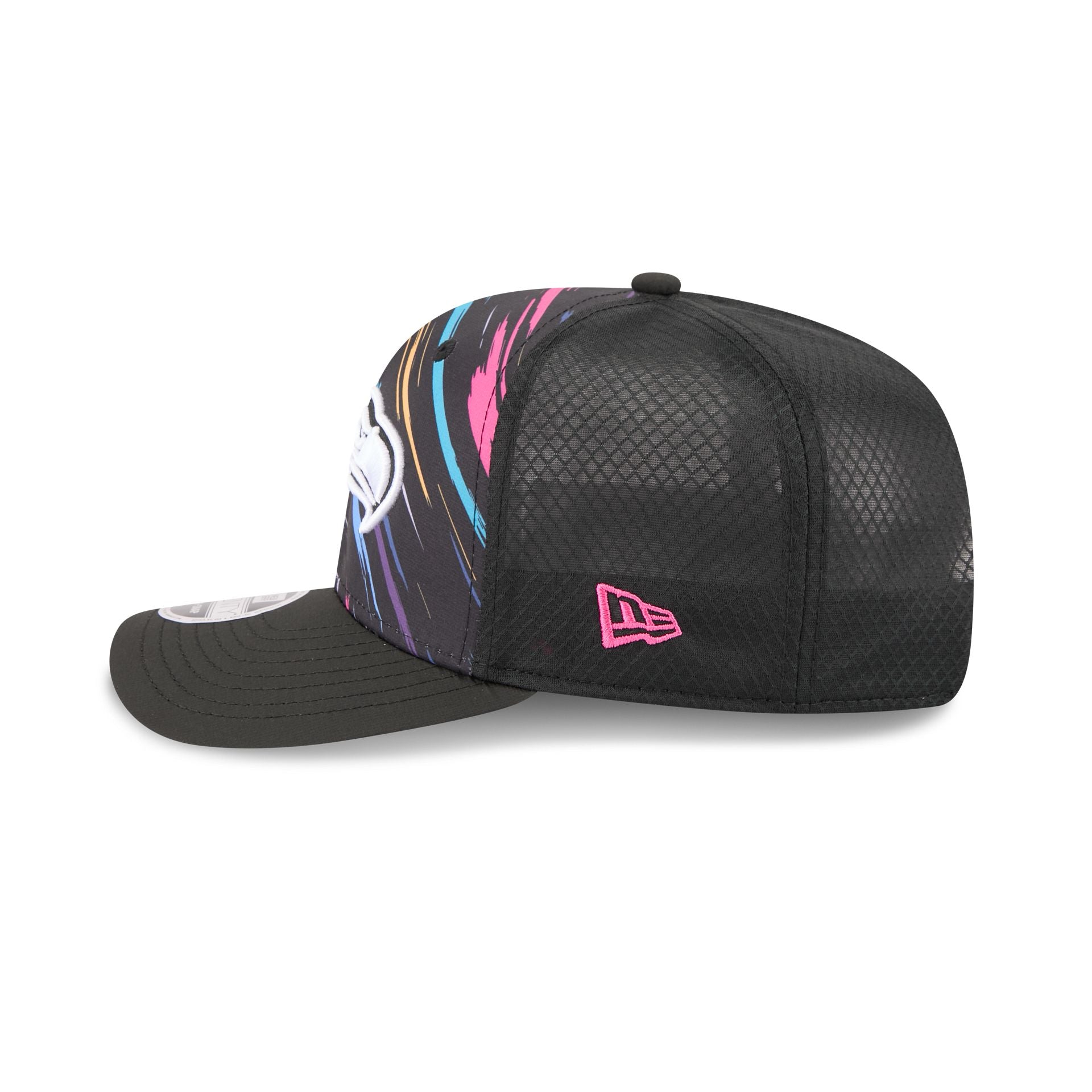 Seattle Seahawks 2026 Crucial Catch 9SEVENTY Trucker Hat