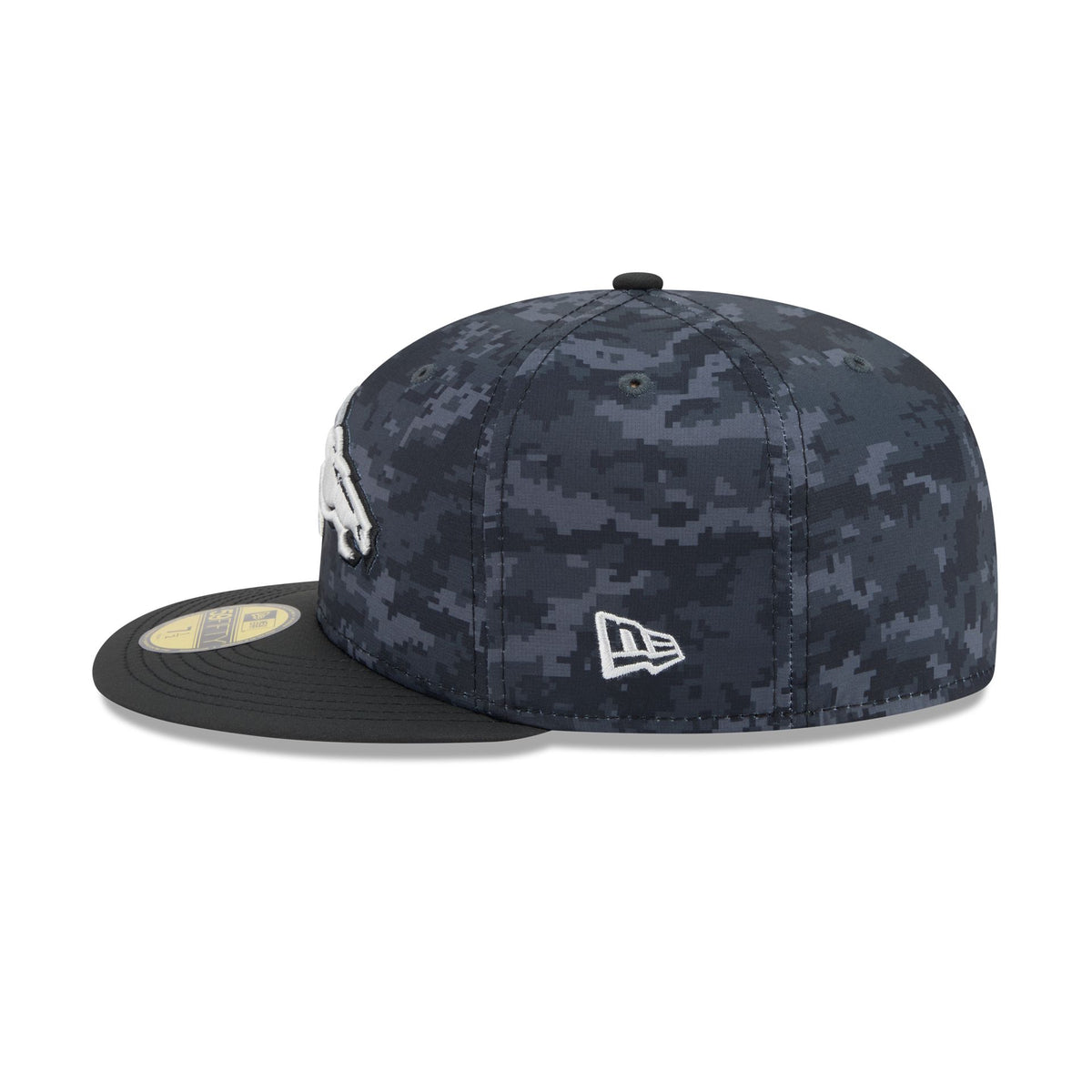 Denver Broncos 2026 Salute to Service 59FIFTY Fitted Hat