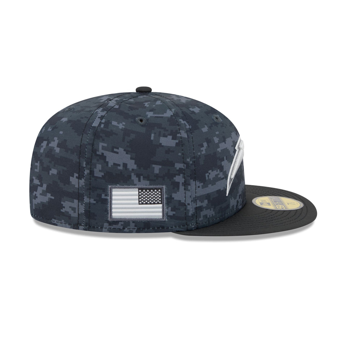 Los Angeles Chargers 2026 Salute to Service 59FIFTY Fitted Hat