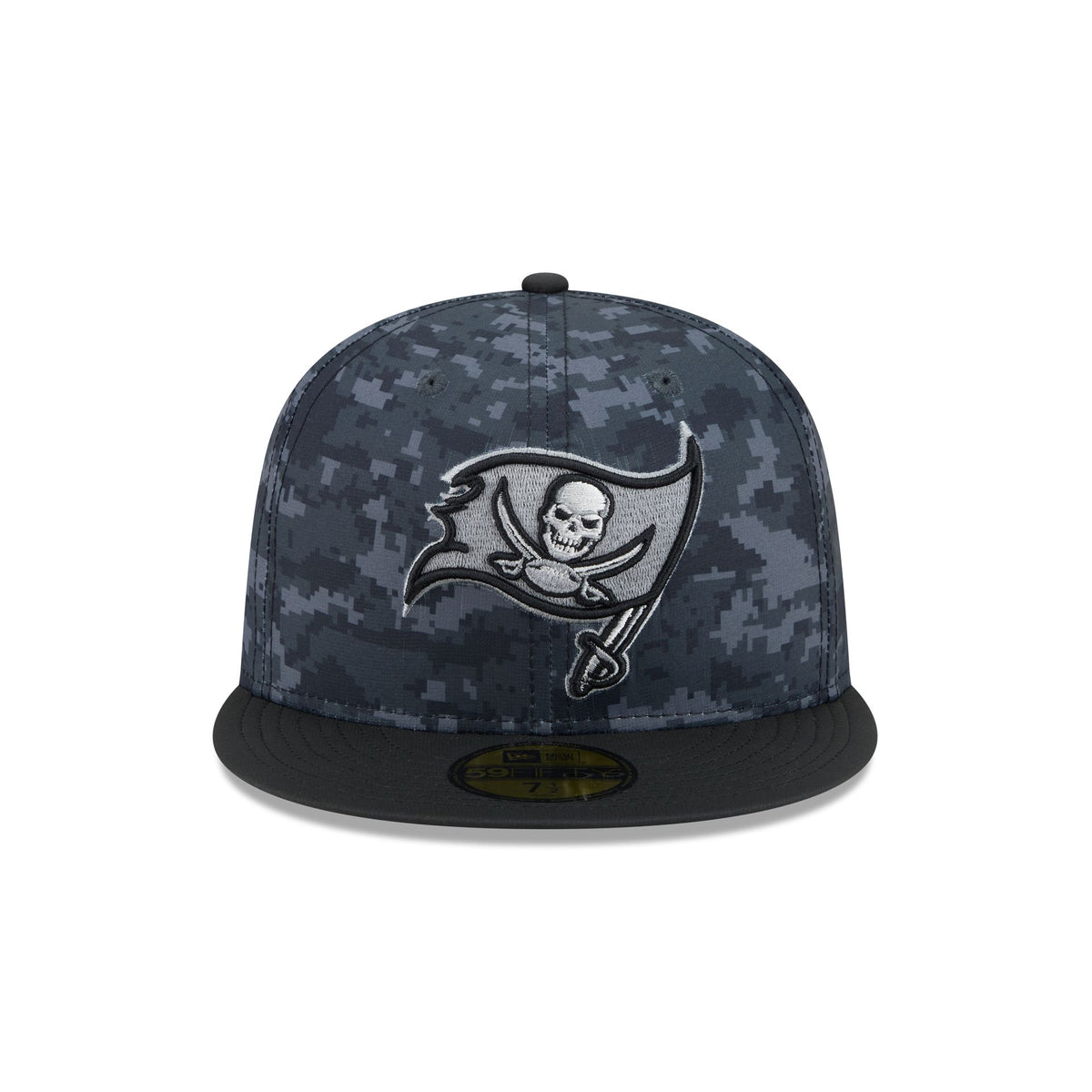Tampa Bay Buccaneers 2026 Salute to Service 59FIFTY Fitted Hat
