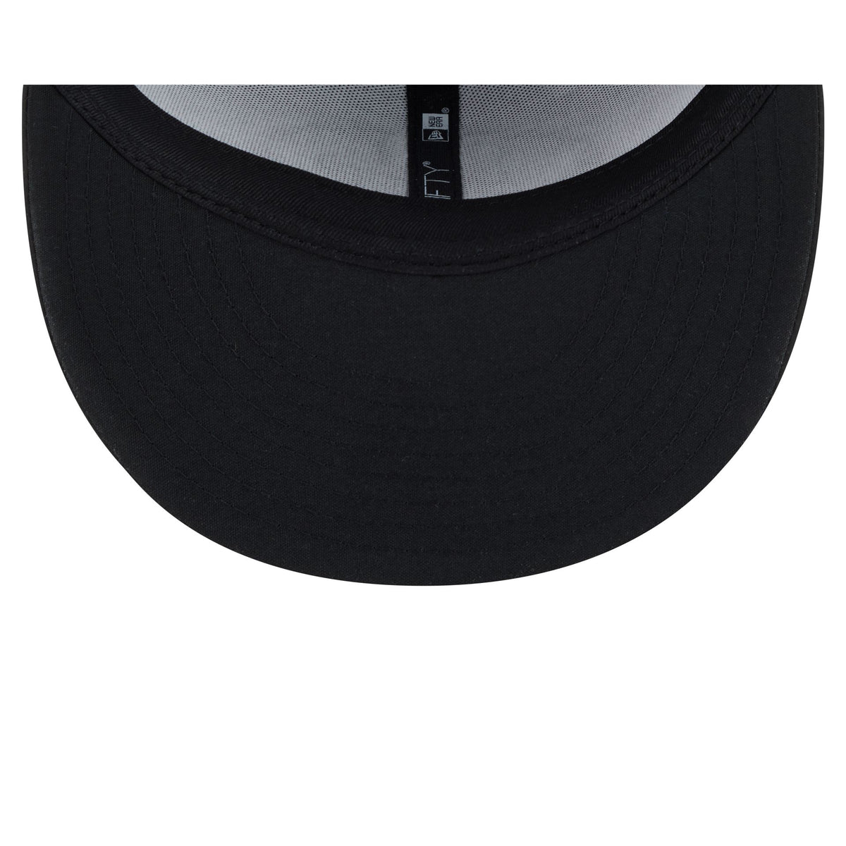 San Francisco 49ers 2026 Salute to Service 59FIFTY Fitted Hat
