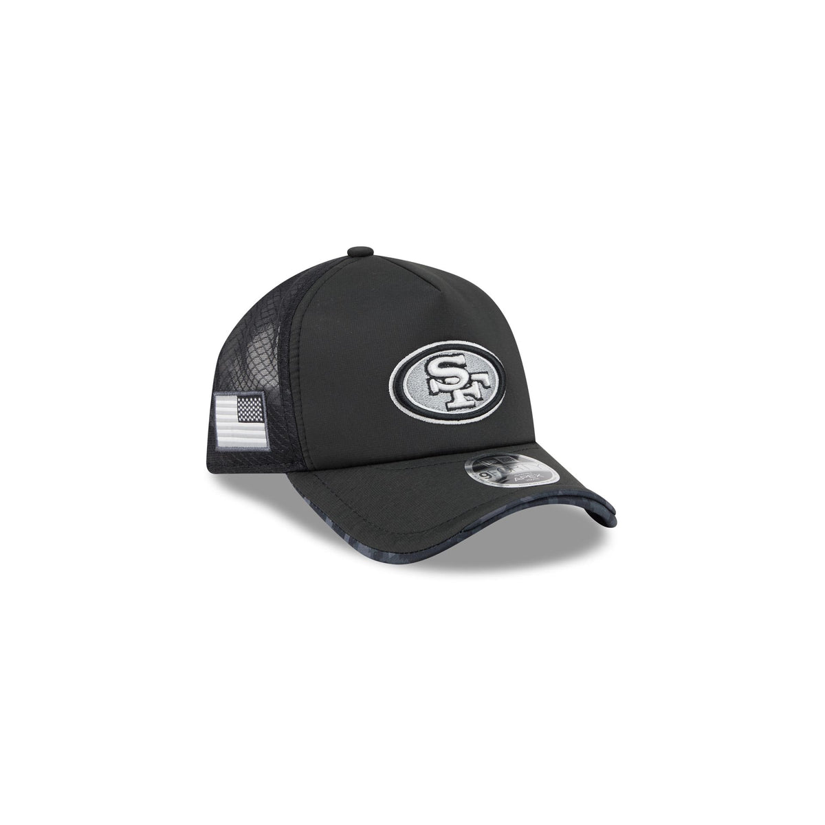 San Francisco 49ers 2026 Salute to Service Kids 9FORTY APEX Snapback Hat