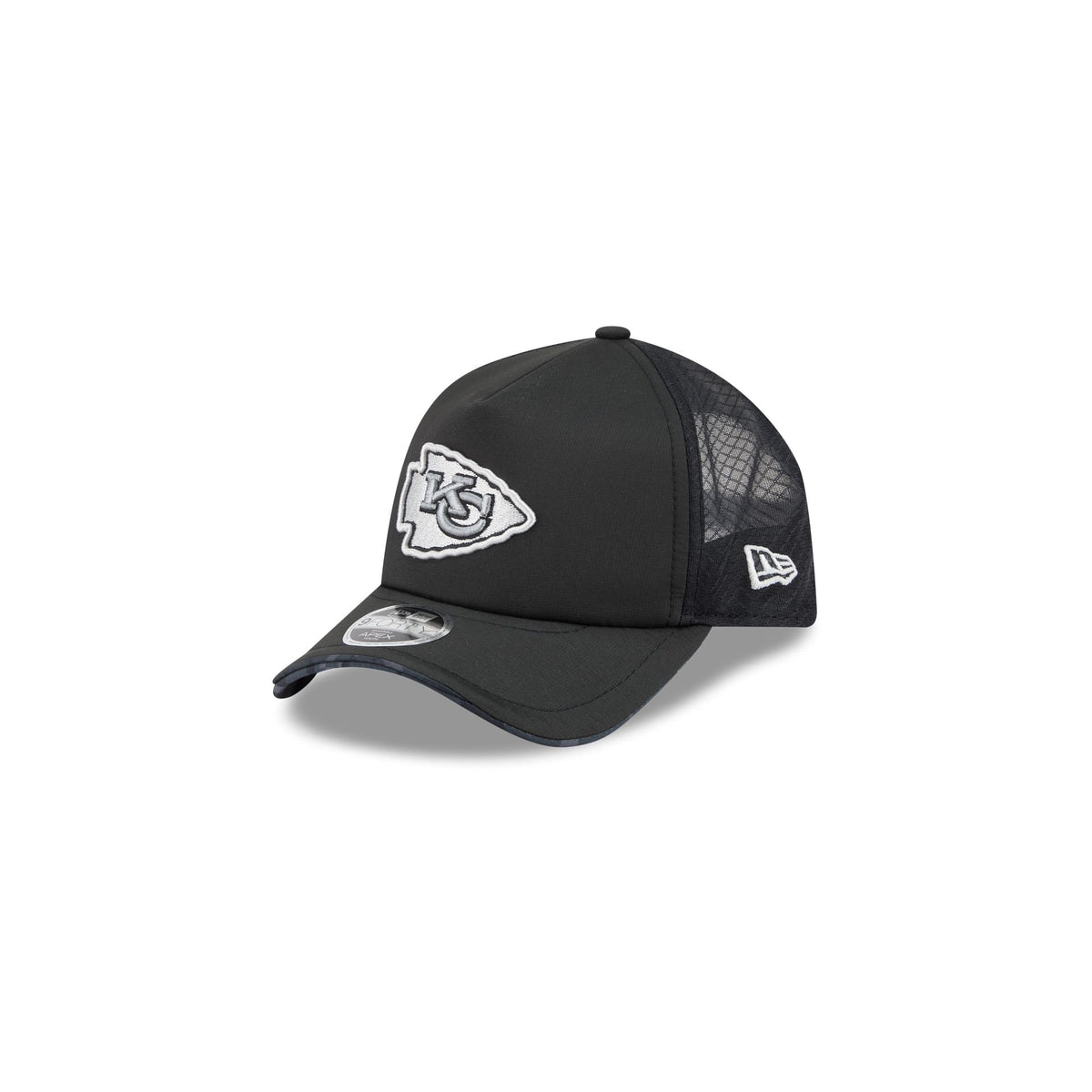 Kansas City Chiefs 2026 Salute to Service Kids 9FORTY APEX Snapback Hat
