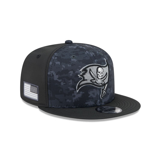Tampa Bay Buccaneers 2026 Salute to Service 9FIFTY Snapback Hat