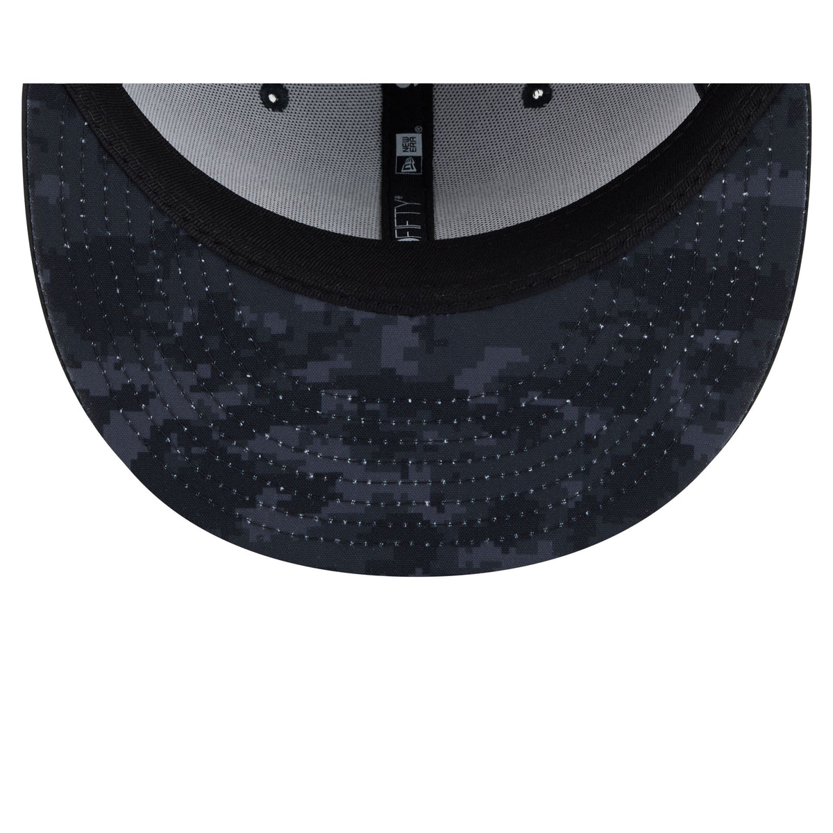 Los Angeles Chargers 2026 Salute to Service 9FIFTY Snapback Hat