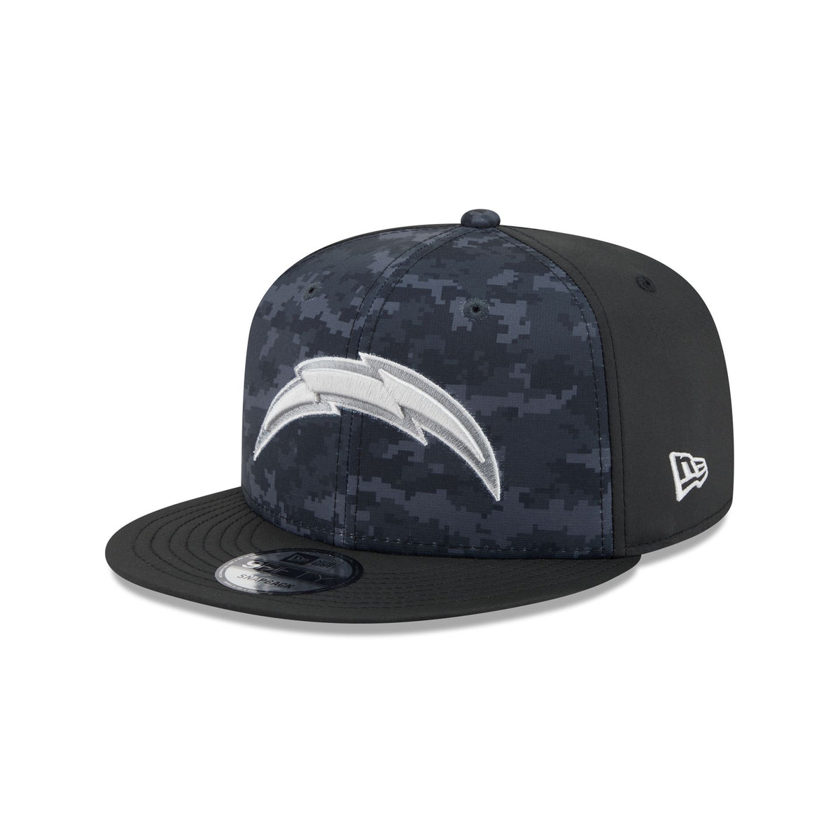 Los Angeles Chargers 2026 Salute to Service 9FIFTY Snapback Hat