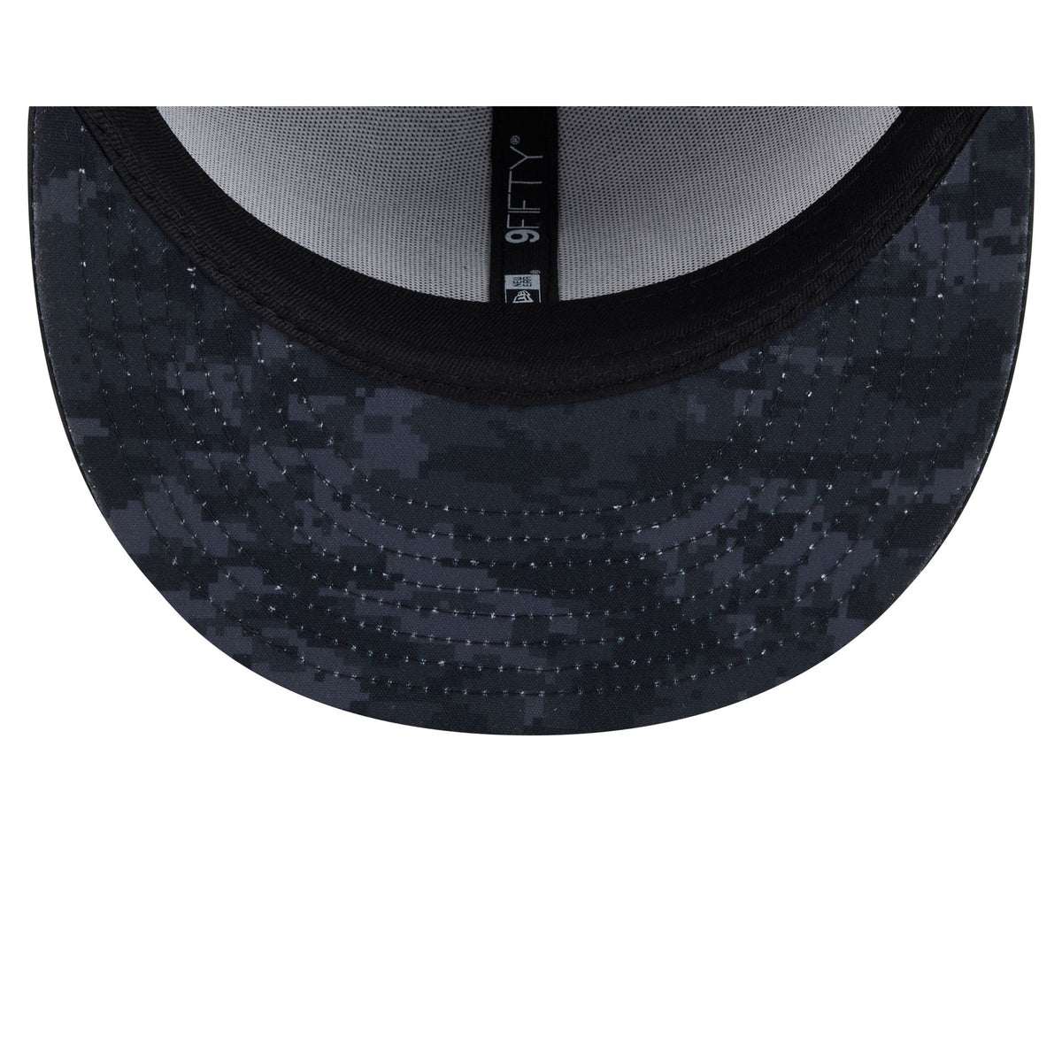 Los Angeles Rams 2026 Salute to Service 9FIFTY Snapback Hat
