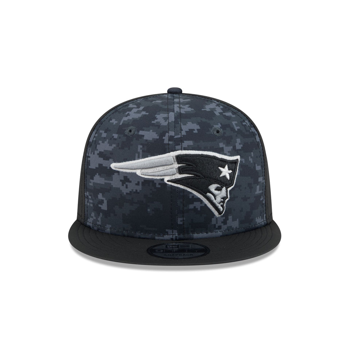 New England Patriots 2026 Salute to Service 9FIFTY Snapback Hat