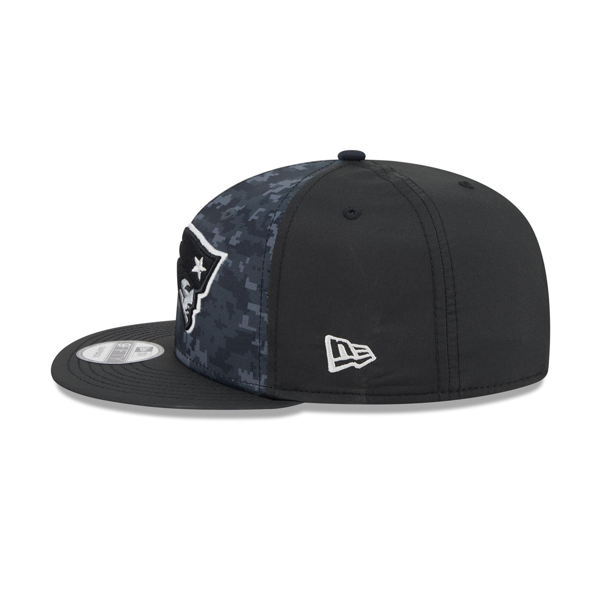 New England Patriots 2026 Salute to Service 9FIFTY Snapback Hat